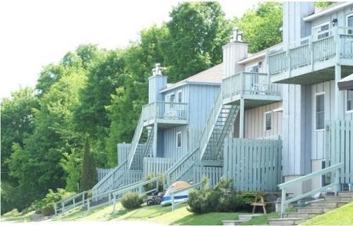 Mccreary'S Beach Resort Пърт Екстериор снимка